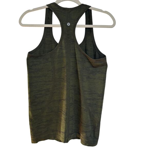 Lululemon Women's Swiftly Tech Racerback Dark Olive Camo, Size 8, Like New - Picture 2 of 4